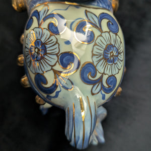 Decorative Porcelain Horse by A RISE – Blue & White Chinoiserie with Gold Gilt (RARE Mark), c. 1960 🐴💙👑