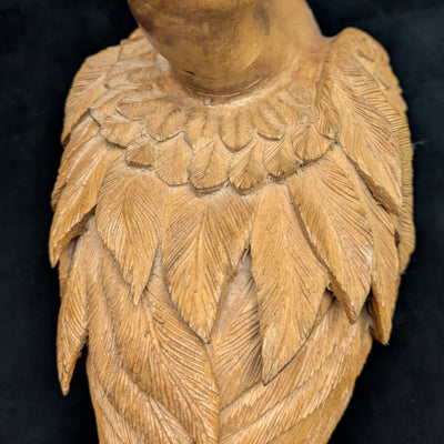 Handgeschnitzte Schwanenskulptur aus Holz von unbekanntem Hersteller (Volkskunst, SELTEN), ca. Anfang bis Mitte des 20. Jahrhunderts 🦢🪵✨