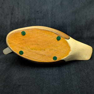 Vintage Hand-Painted Canada Goose Decoy by Wgio (Hand-Painted, Hunting), 1992 🦆🎨🌿