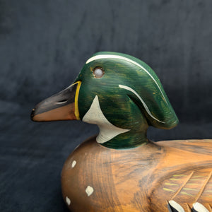 Vintage Hand-Carved Wooden Duck Decoy by Unknown Maker (Folk Art, Hunting), Circa 1940s 🦆🪵🌾