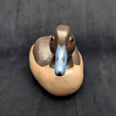 Handbemalte Lockenente mit grünen Flügeln im Vintage-Stil von Wildfowler Decoys (handbemalt, Jagd), 1985 🦆🎨🌿