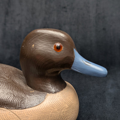 Handbemalte Lockenente mit grünen Flügeln im Vintage-Stil von Wildfowler Decoys (handbemalt, Jagd), 1985 🦆🎨🌿