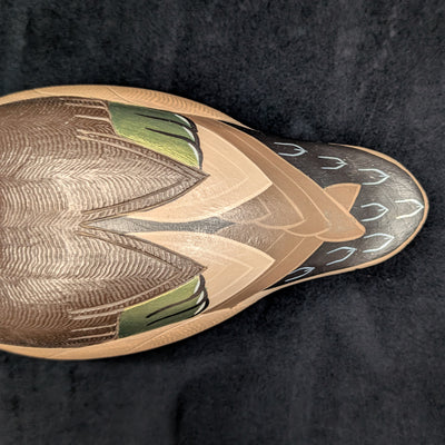 Handbemalte Lockenente mit grünen Flügeln im Vintage-Stil von Wildfowler Decoys (handbemalt, Jagd), 1985 🦆🎨🌿