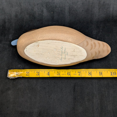 Handbemalte Lockenente mit grünen Flügeln im Vintage-Stil von Wildfowler Decoys (handbemalt, Jagd), 1985 🦆🎨🌿
