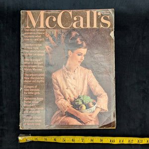 McCall's Magazine (The Kennedys in New York, Marya Mannes, & Smirnoff Ad), August 1965 🇺🇸🗞️👗