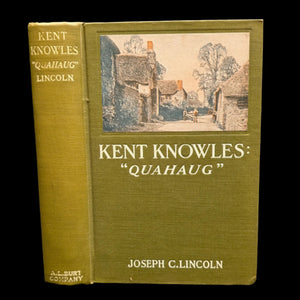 Cover of the book 'Kent Knowles: Quahaug' by Joseph C. Lincoln, featuring an illustration of a coastal scene with a house and a person.
