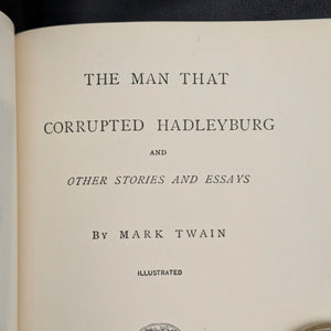 The Man That Corrupted Hadleyburg, by Mark Twain, (Illustrated), 1902 ✍️📜🏛️