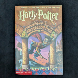 Harry Potter Paperback Book Set by J.K. Rowling (Illustrated by Mary Grand-Pré), Mixed Printings 🧙‍♂️⚡️🦉