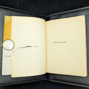 Treasure Island, by Robert Louis Stevenson, (Illustrated by N. C. Wyeth), 1942 🏴‍☠️📜🏝️