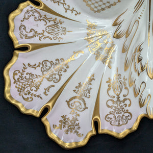 KPM Berlin Porcelain Serving Dish – Hand-Painted Pink Roses, Scalloped Leaf Form (Germany), c. 1960 🍽️🌸👑