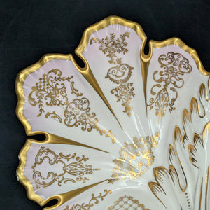 KPM Berlin Porcelain Serving Dish – Hand-Painted Pink Roses, Scalloped Leaf Form (Germany), c. 1960 🍽️🌸👑