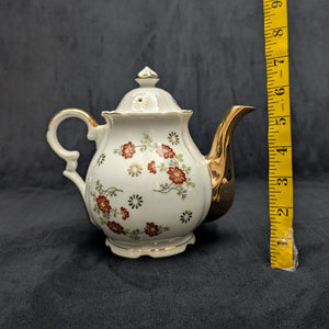 Trimont Ware Miniature Porcelain Teapot (Red Floral and Heavy Gold Gilt), Circa 1950 🇯🇵✨⚜️