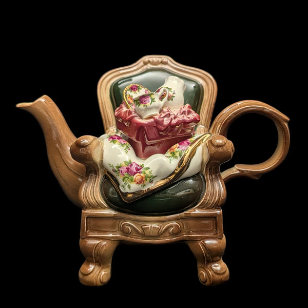 Royal Albert Autumn Chair Figural Teapot by Cardew Design (Old Country Roses Pattern), Circa 1990s 👑🪑🌹