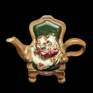 Royal Albert Autumn Chair Figural Teapot by Cardew Design (Old Country Roses Pattern), Circa 1990s 👑🪑🌹