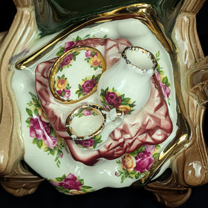 Royal Albert Autumn Chair Figural Teapot by Cardew Design (Old Country Roses Pattern), Circa 1990s 👑🪑🌹