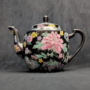 Jingdezhen Famille Noire Teapot (Hand-Enameled Multicolor Millefleur), Circa 1970s 🇨🇳🌸⚫️