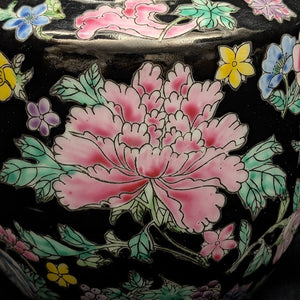 Jingdezhen Famille Noire Teapot (Hand-Enameled Multicolor Millefleur), Circa 1970s 🇨🇳🌸⚫️