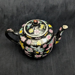Jingdezhen Famille Noire Teapot (Hand-Enameled Multicolor Millefleur), Circa 1970s 🇨🇳🌸⚫️