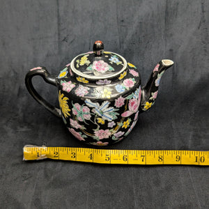 Jingdezhen Famille Noire Teapot (Hand-Enameled Multicolor Millefleur), Circa 1970s 🇨🇳🌸⚫️