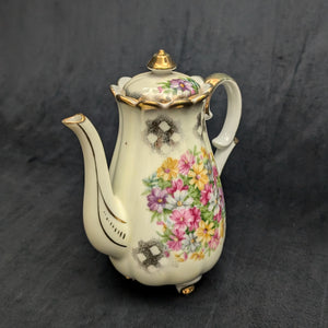 Lefton China Demitasse Pot (Footed Rococo Revival Pink Roses #1077), Circa 1960s 👑🌹🇯🇵