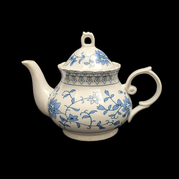Unattributed Blue and White Teapot (Embossed Geometric Band and Chinoiserie Floral), Circa 1970s 💙🤍☕️