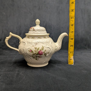 Rosenthal Sanssouci 10 Rosen Four-Piece Tea Service (Molded Rococo Revival Porcelain), Circa 1960s 🇩🇪👑🌹