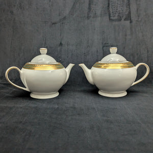 Norishega Fine Porcelain Teapot Pair (24K Gold & Geometric Band Collection), Circa 1960s 🇯🇵✨⚜️