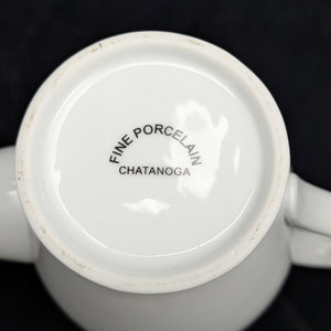 Fine Porcelain Teapot (Gold Greek Key / Meander Pattern), Chattanooga Series, Circa 1990s ⚜️🏺✨