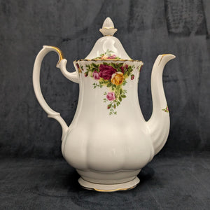Royal Albert Old Country Roses Coffee/Tea Pot (Bone China, Tall Fluted Form), Circa 1980s 👑🌹⚜️