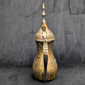 Arabian Brass Dallah Coffee Pot (Crossed Swords Engraving and Etched Foliate Design), Circa 1950s 🇸🇦☕️⚔️