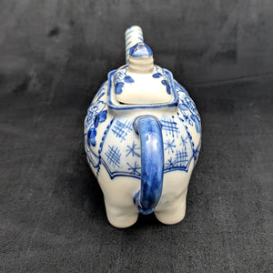 Miniature Blue & White Elephant Teapot (Thai Export Ceramic) 🐘💙🇹🇭