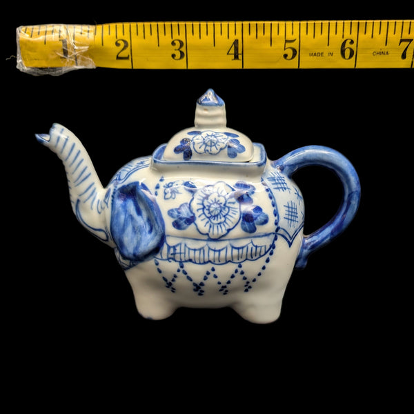 Miniature Blue & White Elephant Teapot (Thai Export Ceramic) 🐘💙🇹🇭