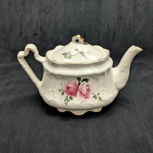 Vintage Arthur Wood English Rose Teapot (Staffordshire, England) 🇬🇧🌹❤️