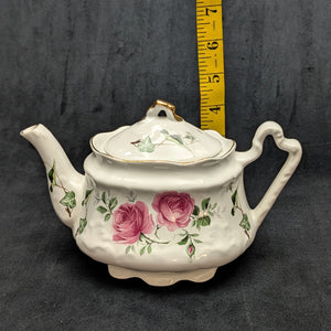 Vintage Arthur Wood English Rose Teapot (Staffordshire, England) 🇬🇧🌹❤️