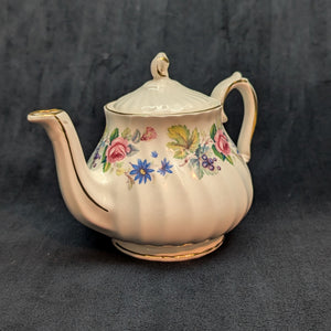 Vintage Sadler Swirl Teapot with Fruit & Floral Pattern (Made in England) 🇬🇧🌸🍇