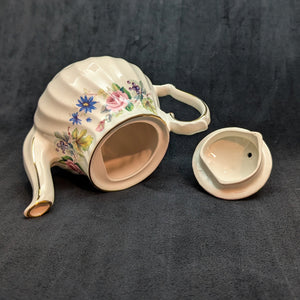 Vintage Sadler Swirl Teapot with Fruit & Floral Pattern (Made in England) 🇬🇧🌸🍇