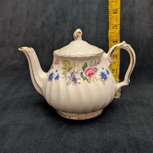 Vintage Sadler Swirl Teapot with Fruit & Floral Pattern (Made in England) 🇬🇧🌸🍇