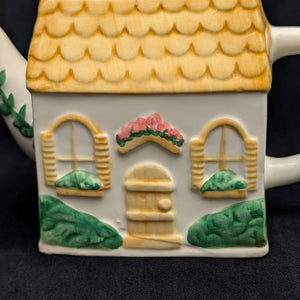 Miniature Figural House Teapot (Thatched Roof Cottage) 🏡💛🌱