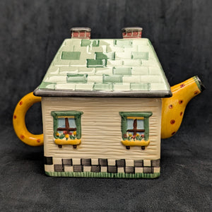 Debbie Mumm Figural Cottage House Teapot (Sakura) 🏡💛❤️