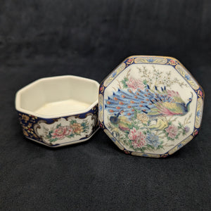 Achteckige Schmuckdose aus Porzellan (Pfauen-Imari-Stil) 💙🦚🌸