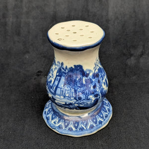 Vintage Blue & White Ironstone Sugar Caster/Muffineer (Victoria Transferware) 💙🏰🧂