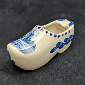Vintage Delft Blue Figural Clog Accessories Set (Regina, Holland) 🇳🇱🔥⛵