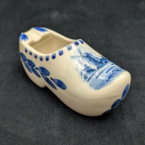 Vintage Delft Blue Figural Clog Accessories Set (Regina, Holland) 🇳🇱🔥⛵