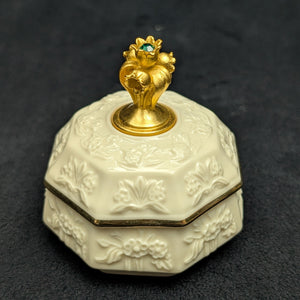 Lenox Porzellan-Geburtssteinbox (Mai) 🇺🇸💚🌸