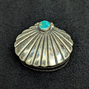 Vintage Southwestern Silver Pill Box/Snuff Box (Turquoise Cabochon) 🇺🇸💎🦪