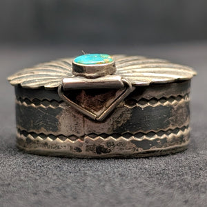 Vintage Southwestern Silver Pill Box/Snuff Box (Turquoise Cabochon) 🇺🇸💎🦪