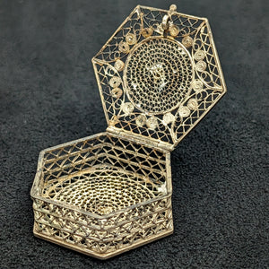 Antique Silver Filigree Hexagonal Pill Box (Lace Openwork, Stamped 800) 💍✨💎