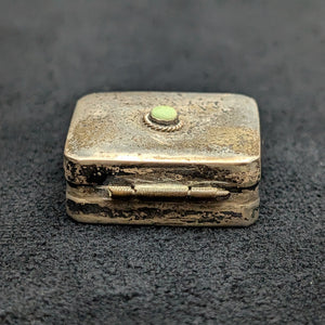 Vintage Mexican Sterling Silver Pill Box (Iguala 925, Maker ELM, Green Stone Accent) 🇲🇽🟢🥈