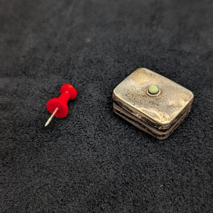 Vintage Mexican Sterling Silver Pill Box (Iguala 925, Maker ELM, Green Stone Accent) 🇲🇽🟢🥈