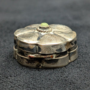 Vintage Mexican Sterling Silver Floral Pill Box (Iguala 925) 🇲🇽🌸🥈